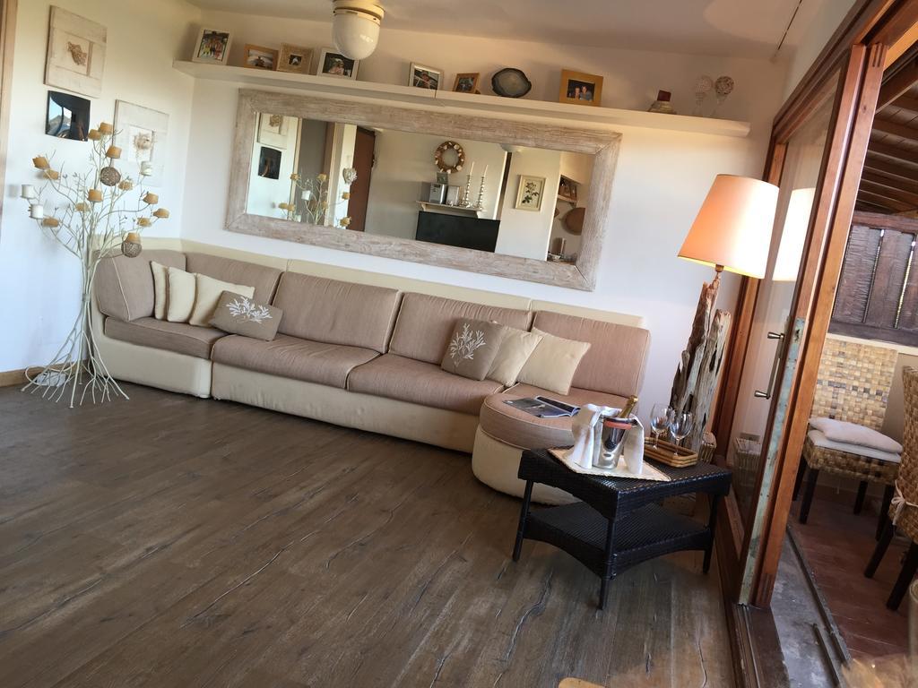 Smeralda Residenza Di Charme Portisco Rum bild